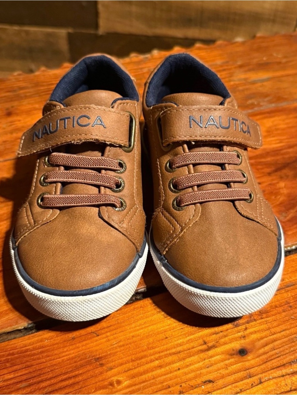 Nautica Boys Berrian Faux Leather Sneakers Tan Brown Size 6